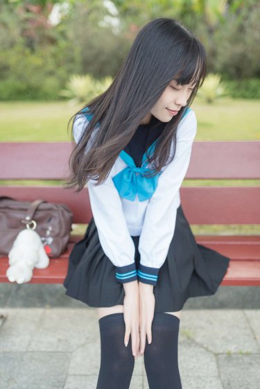 鞭子藤条打屁屁